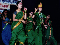 maharashtra folk dance 2013-14