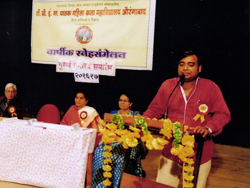 marathi TV actor mr yogesh shirsath during annual gathering 2016-17