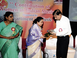 national conference in music valedictory session honourable V.C prof shruti sadolikar